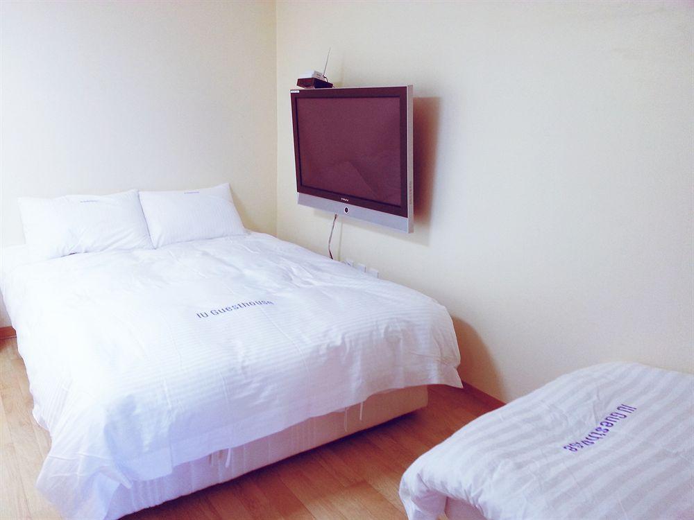 Iu Guest House Myeongdong Seul Esterno foto